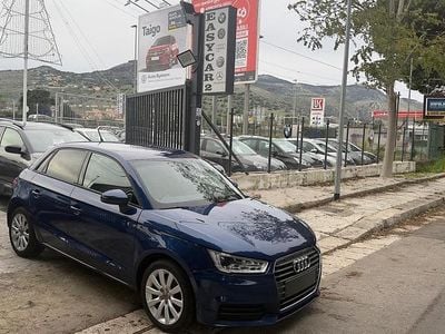 Usata Audi A1 Design 116 CV (85 kW) 2015 Blu Berlina