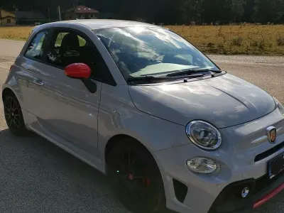 Usata Abarth 595 Pista 165 CV (121 kW) 2021 Grigio Utilitaria