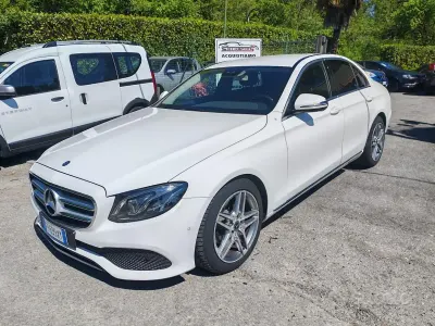 Gebraucht Mercedes E200 Executive 150 PS (110 kW) 2017 Weiß Limousine