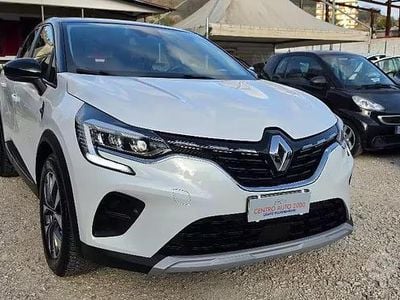 Usata Renault Captur 100 CV (73 kW) 2020 Bianco SUV