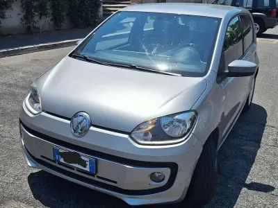 Usata VW up! Move 75 CV (55 kW) 2015 Argento Utilitaria