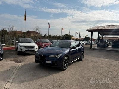 Usata Alfa Romeo Stelvio Executive 180 CV (132 kW) 2018 Blu SUV