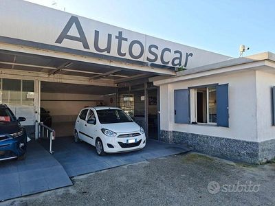 Usata Hyundai i10 69 CV (50 kW) 2012 Bianco Utilitaria