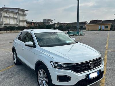 Usata VW T-Roc 150 CV (110 kW) 2018 SUV