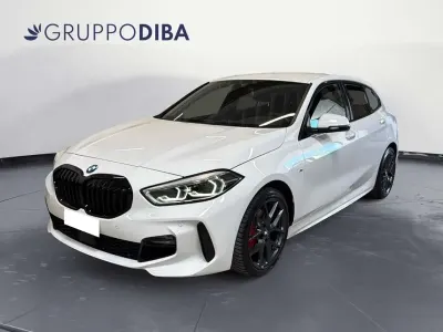 Usata BMW 118 M Sport 140 CV (102 kW) 2021 Bianco Utilitaria