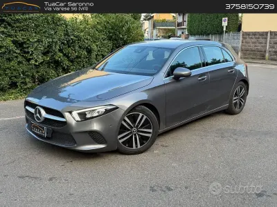 Usata Mercedes A180 136 CV (100 kW) 2022 Grigio Berlina