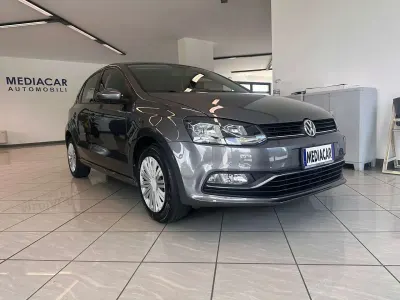 Usata VW Polo Comfortline 75 CV (55 kW) 2016 Grigio Berlina