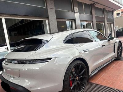 Usata Porsche Taycan GTS Cross Turismo 141 kW (193 CV) 2022 Grigio Berlina