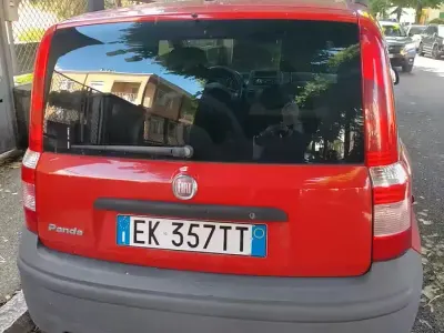 Usata Fiat Panda 75 CV (55 kW) 2011 Rosso Utilitaria
