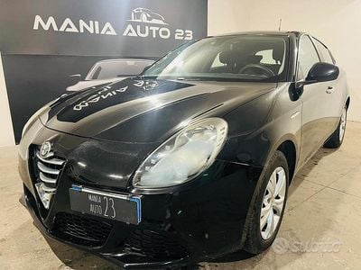 Usata Alfa Romeo Giulietta Distinctive 105 CV (77 kW) 2014 Nero Utilitaria