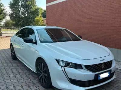 Usata Peugeot 508 GT-line 163 CV (119 kW) 2020 Bianco Berlina
