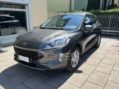 Usata Ford Kuga 120 CV (88 kW) 2020 Grigio SUV