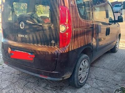 Käytetty Fiat Doblò 90 HP (66 kW) 2011 Tila-auto