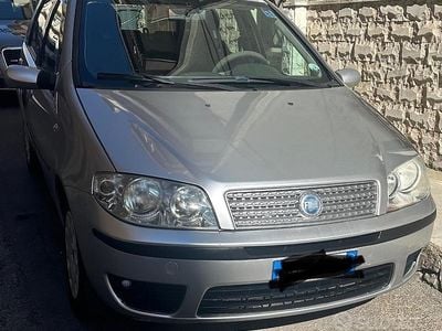 Usata Fiat Punto 69 CV (50 kW) 2003 Utilitaria