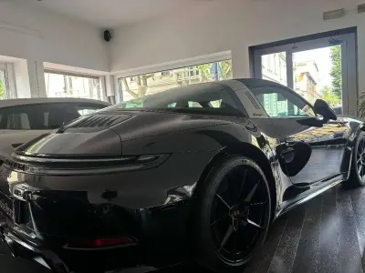 Usata Porsche 992 541 CV (397 kW) 2025 Nero Cabrio