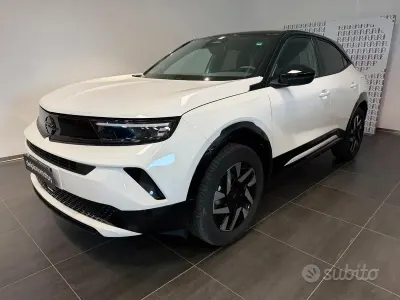 Usata Opel Mokka 136 CV (100 kW) 2025 Bianco SUV