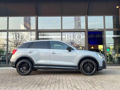 Usata Audi Q2 S-Line 116 CV (85 kW) 2022 Grigio freccia SUV