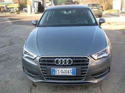 Grigio Usata 2013 Audi A3 Ambition Berlina | 8200 € (Ottimo prezzo)