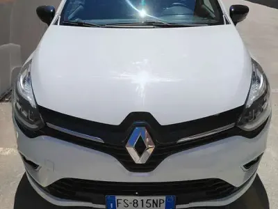 Usata Renault Clio IV 90 CV (66 kW) 2018 Bianco Berlina