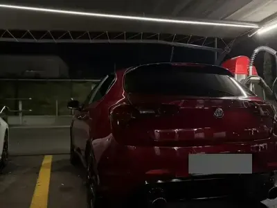 Usata Alfa Romeo Giulietta 140 CV (102 kW) 2011 Rosso Utilitaria