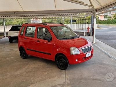 Usata Suzuki Wagon R+ GL 76 CV (55 kW) 2003 Rosso Monovolume