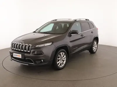 Usata Jeep Cherokee Limited 200 CV (147 kW) 2018 Grigio SUV
