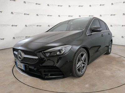 Usata Mercedes B200 Premium 150 CV (110 kW) 2020 Nero cosmo metallizzato Monovolume