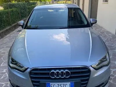 Usata Audi A3 Ambition 110 CV (80 kW) 2016 Grigio Berlina