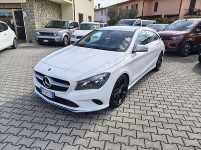 Usata Mercedes CLA180 Shooting Brake 109 CV (80 kW) 2018 Polare Station wagon