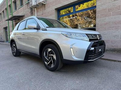 Nuova Suzuki Vitara 110 CV (80 kW) 2026 Argento new york SUV