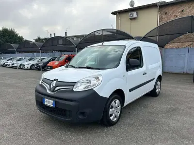 Usata Renault Kangoo SE 90 CV (66 kW) 2018 Bianco Monovolume