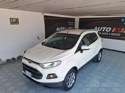 Usata Ford Ecosport Titanium 125 CV (91 kW) 2016 Bianco SUV