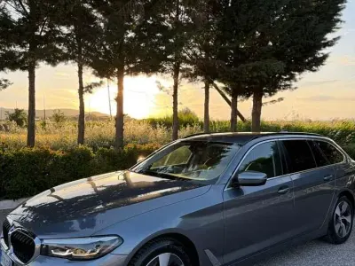 Usata BMW 520 190 CV (139 kW) 2022 Grigio Station wagon