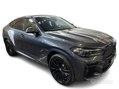 Usata BMW X6 M Sport 340 CV (250 kW) 2022 Blu SUV