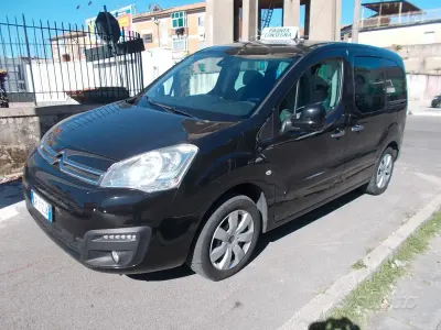 Usata Citroën e-Berlingo Feel 110 CV (80 kW) 2018 Nero Monovolume