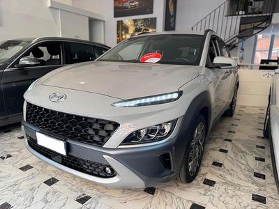 Grigio Usata 2022 Hyundai Kona SUV | 18.900 € (Buon prezzo)