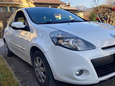Usata Renault Clio II 2010 Bianco Berlina