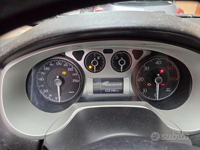 Usata Lancia Delta 165 CV (121 kW) 2009 Utilitaria