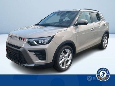 Usata Ssangyong (KGM) Tivoli 163 CV (119 kW) 2025 Grigio SUV
