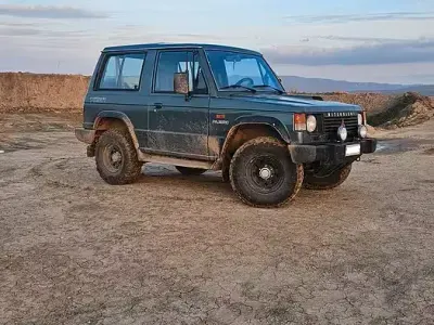 Usata Mitsubishi Pajero 84 CV (61 kW) 1991 SUV