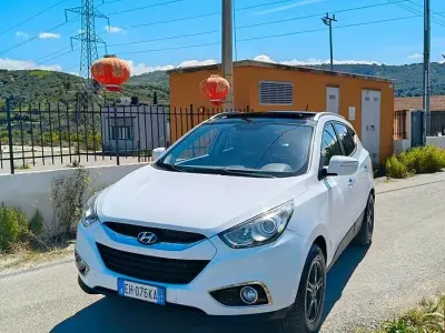 Usata Hyundai ix35 Comfort 184 CV (135 kW) 2012 Bianco SUV