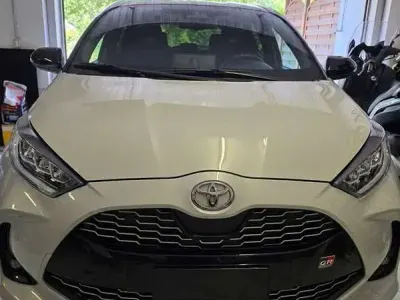 Usata Toyota Yaris Hybrid Sport 131 CV (96 kW) 2024 Berlina