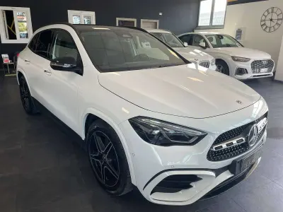 Usata Mercedes GLA200 AMG Line Premium Plus 150 CV (110 kW) 2024 Bianco SUV