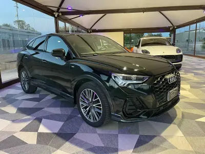 Usata Audi Q3 Sportback S-Line 200 CV (147 kW) 2022 Nero mito metallizzato SUV