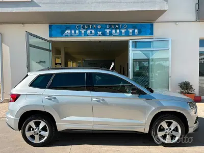 Usata Skoda Karoq SportLine 116 CV (85 kW) 2019 Grigio SUV