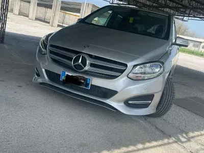 Usata Mercedes B200
