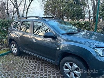 Usata Dacia Duster Comfort 116 CV (85 kW) 2019 Grigio SUV