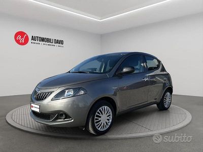 Usata Lancia Ypsilon S 69 CV (50 kW) 2022 Grigio Utilitaria