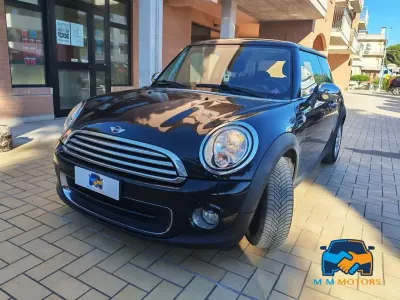 Usata Mini ONE 75 CV (55 kW) 2011 Nero Utilitaria