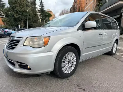 Usata Lancia Voyager